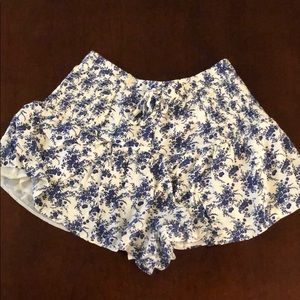 AE Flowy Shorts